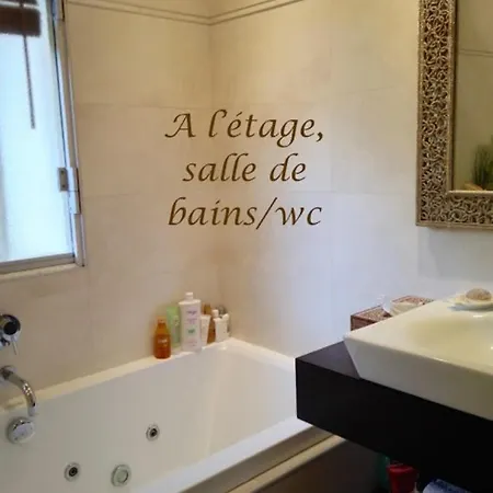 Le Plein Sud Vue Mer Et Cap Canaille فيلة *