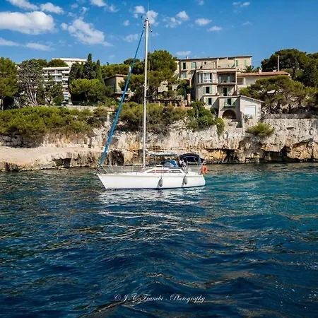 Le Plein Sud Vue Mer Et Cap Canaille *